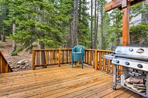 Photo 14 - Lovely Tahoe Donner Cabin w/ Deck & Trail Access