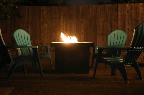 Photo 2 - Remodeled Ventura Beach Home With Yard & Fire Pit