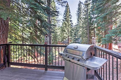 Photo 19 - Spacious South Lake Tahoe House w/ Deck & Grill
