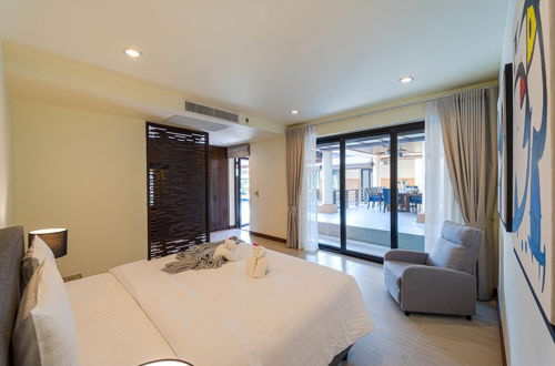 Foto 11 - Luxury 5 Bedroom Villa nr to Beach - SRS