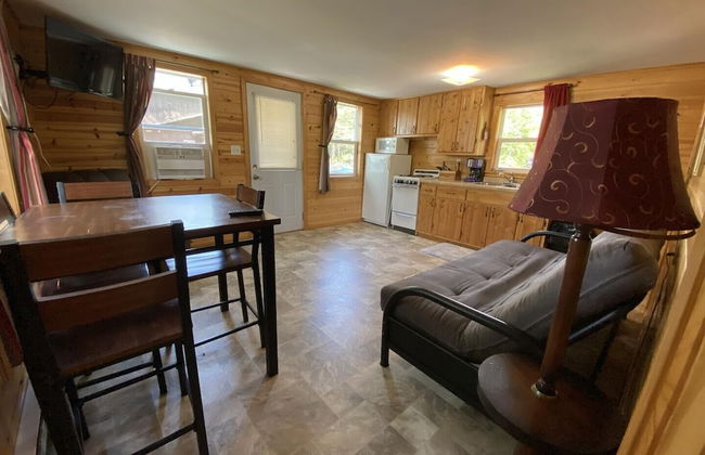 Lincolnwood Cabin 1 - Photo 6