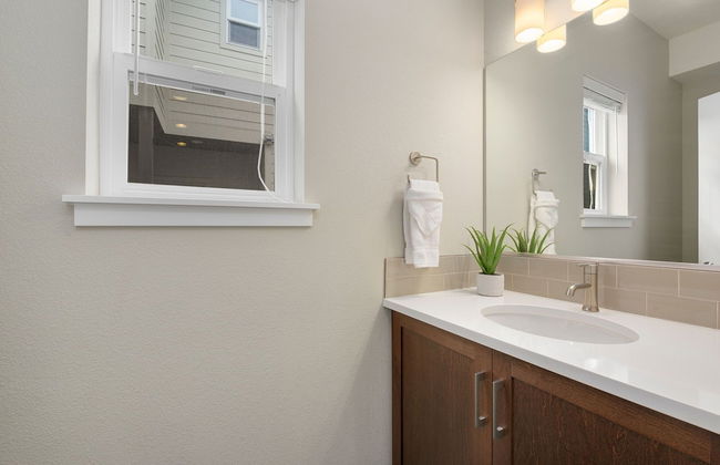 Exquisite Home by Old Town - Steps From Poudre Trl - Foto 24