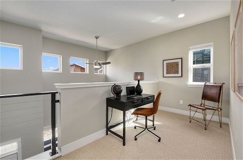 Foto 44 - Exquisite Home by Old Town - Steps From Poudre Trl