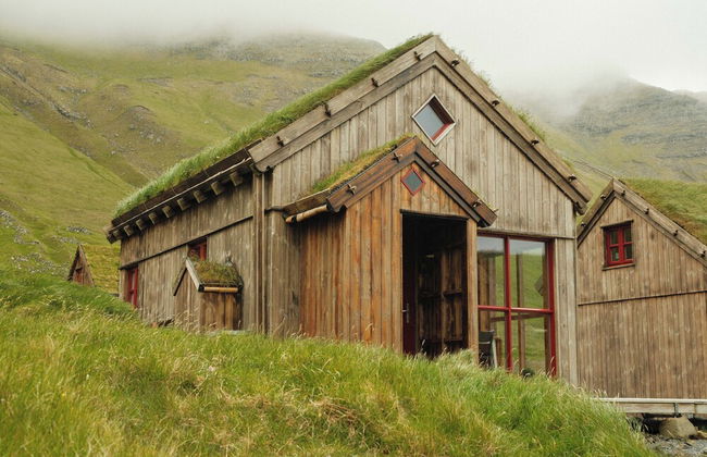 Múlafossur Cottages near Waterfall - Photo 32