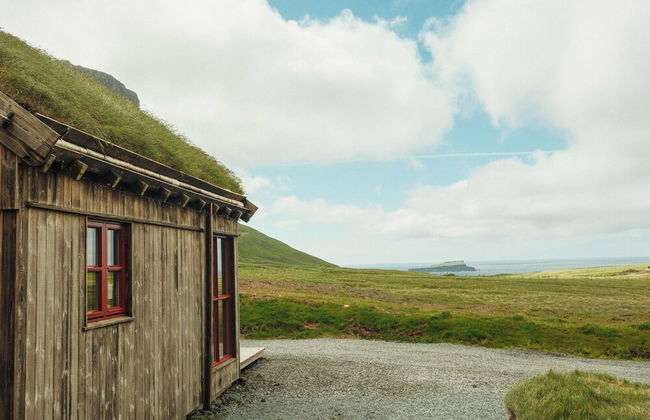Múlafossur Cottages near Waterfall - Photo 4