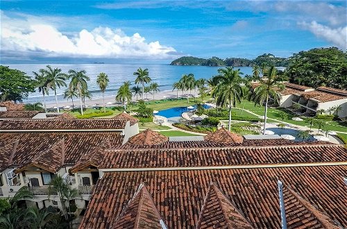 Foto 37 - Unique - 2 Luxury Villas at Palms in Flamingo Combined Sleep 12
