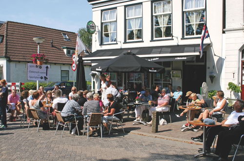 Photo 16 - Bungalow With a Terrace Near the Sneekermeer