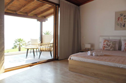 Photo 13 - Villa Mare Azul - Luxury Beachfront Retreat in Hanioti, Halkidiki, Greece