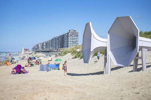 Photo 16 - Modern Apartment With a Microwave, Near the Sea