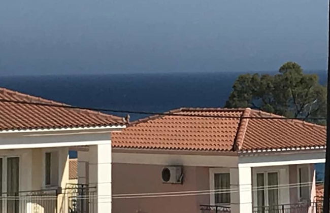 Beautiful 2 Bedroom Apartment in Skala Sleeps 5 - Foto 13