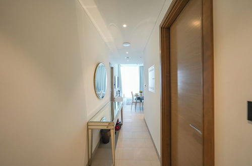 Foto 4 - Yogi - Bright Apartment With Panoramic CityScape Views