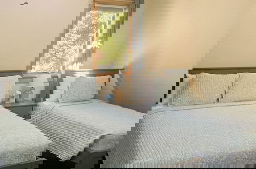 Photo 7 - 3Bedroom2Bath CarriageHouse Pet Friendly