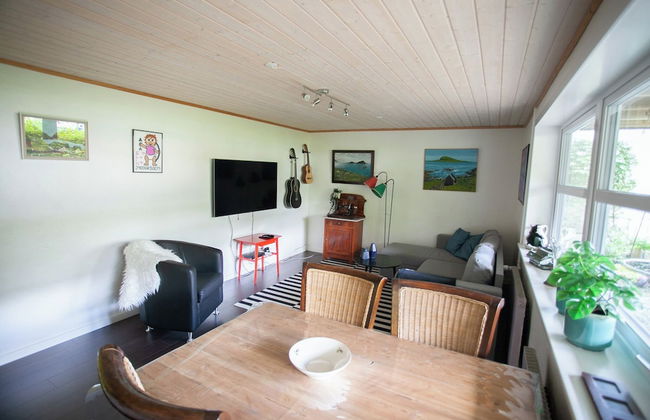Lovely 2- Bedroom Apartment In Central Tórshavn - Photo 11