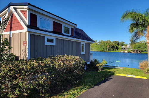 Photo 2 - Orlando Lakefront Tiny House Community