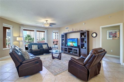 Photo 4 - Stunning Beach Front 3 Bd Apartment Clearwater Belle Harbor 401