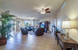 Photo 3 - Stunning Beach Front 3 Bd Apartment Clearwater Belle Harbor 401