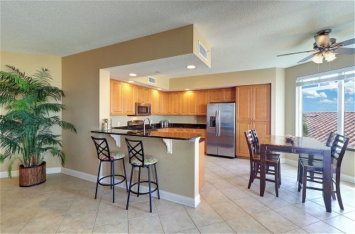 Photo 9 - Stunning Beach Front 3 Bd Apartment Clearwater Belle Harbor 401