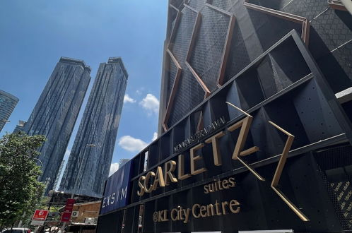 Foto 1 - Scarletz Premium Suites by Kay-Stay