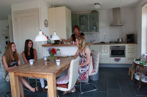 Photo 1 - Cozy Villa with Garden near Wadden Sea