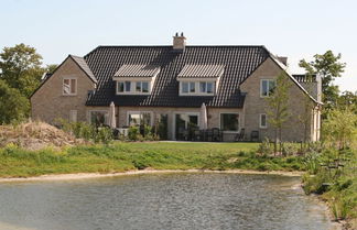 Foto 1 - Spacious Villa With Deco Fireplace on Texel