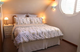 Photo 3 - Charming 2-bed Cottage, Beautiful Views, Knutsford