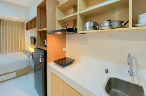 Photo 15 - Nice And Compact Studio At Tokyo Riverside Pik 2 Apartment