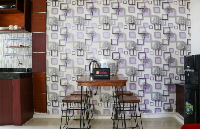 Homey And Comfortable 2Br Grand Sentraland Karawang Apartment - Photo 16