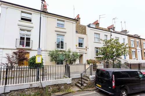 Photo 28 - Gorgeous Garden Townhouse