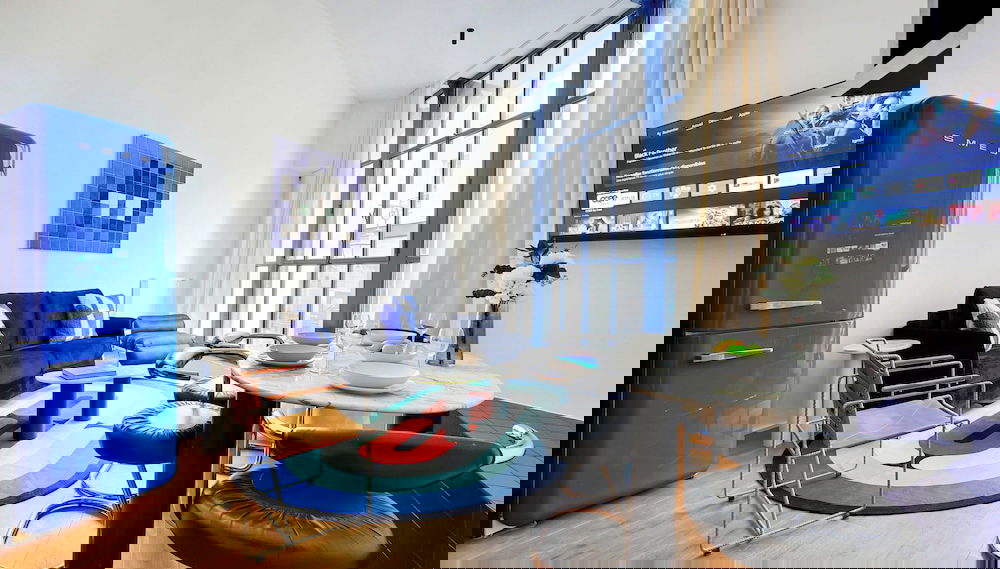Primary image
