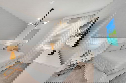 Foto 15 - Many Themes For Everyone 10 Huge Bedrooms! 10 Villa by RedAwning