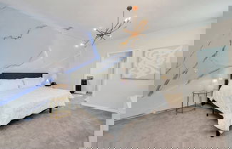 Foto 3 - Many Themes For Everyone 10 Huge Bedrooms! 10 Villa by RedAwning