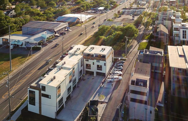 Sky High Cowgirl Luxe 4BR w Rooftopdeck Karaoke - Foto 48