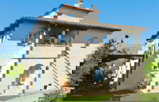 Foto 1 - Apartment in Tuscany With Pool & Golf Access