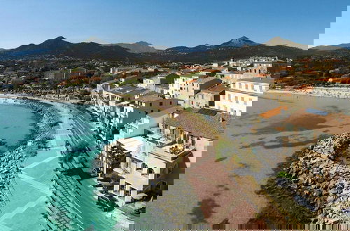 Foto 21 - Res. Le Vieux Moulin Ile Rousse, Apartment for 4 Pers