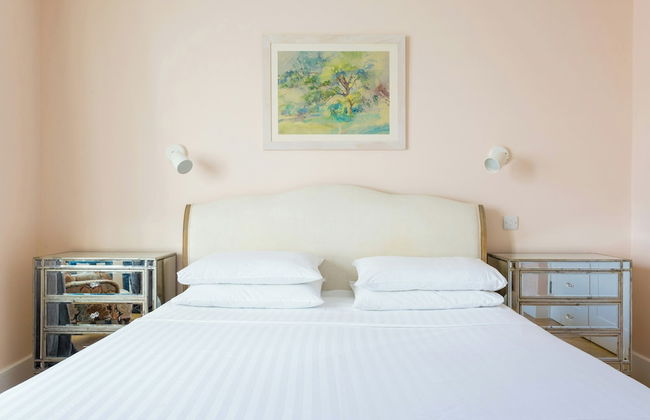 Oakington Road by Onefinestay - Photo 26