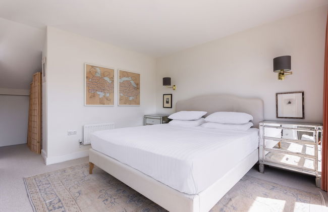 Oakington Road by Onefinestay - Photo 22