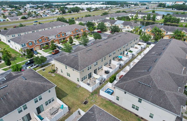 Cozy 4 Bedrooms Tranquility 8 Miles From Disney - Photo 32