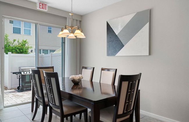 Cozy 4 Bedrooms Tranquility 8 Miles From Disney - Photo 11