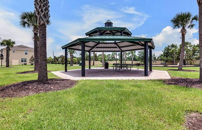 Cozy 4 Bedrooms Tranquility 8 Miles From Disney - Photo 40