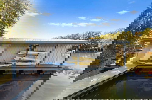 Photo 7 - Modern Masterpiece by Avantstay Waterfront + Private Dock