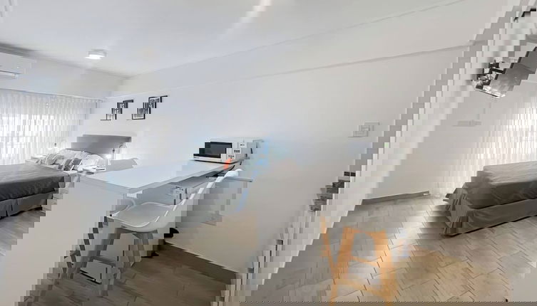 Foto 1 - Modern Studio With Amenities in the Heart of the City 11