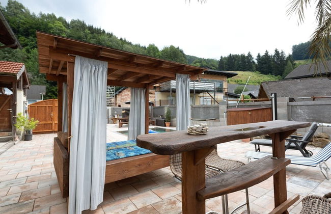 Modern Holiday Home in Pinsdorf With Garden - Foto 43