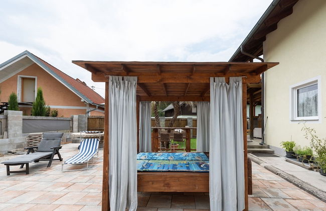 Modern Holiday Home in Pinsdorf With Garden - Foto 50