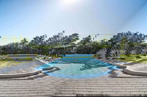 Foto 17 - Comfortable Premium Class Apartment, Shared Swimming Pool, Gaski