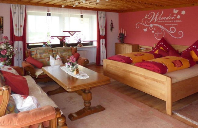 Scenic Apartment With Balcony, Garden, Deckchairs, Barbecue - Foto 1