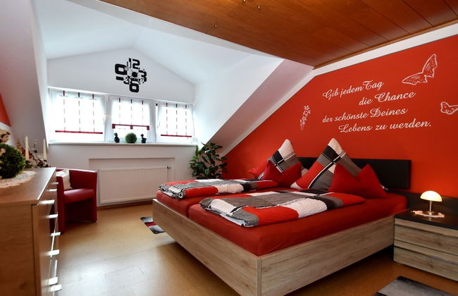 Scenic Apartment With Balcony, Garden, Deckchairs, Barbecue - Foto 4