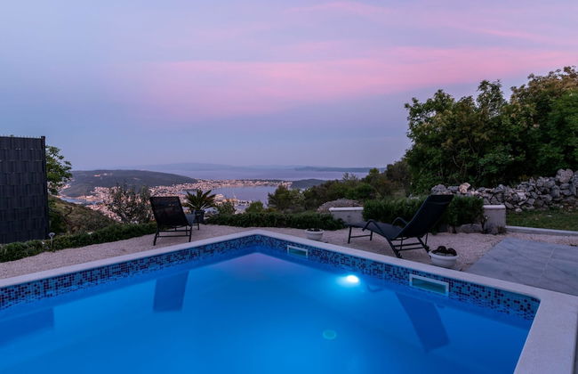 Hillside Villa in Trogir With Pool, Terrace, and Stunning City View - Foto 41