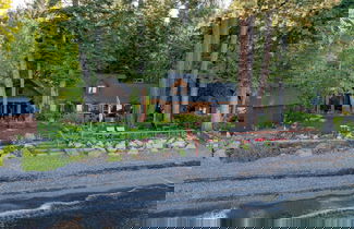 Photo 1 - Homewood Lakefront by Avantstay Private Beach & Lake Access + Views!