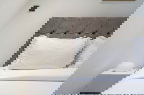 Foto 1 - New Listing | Stylish Studio | Modern Comforts