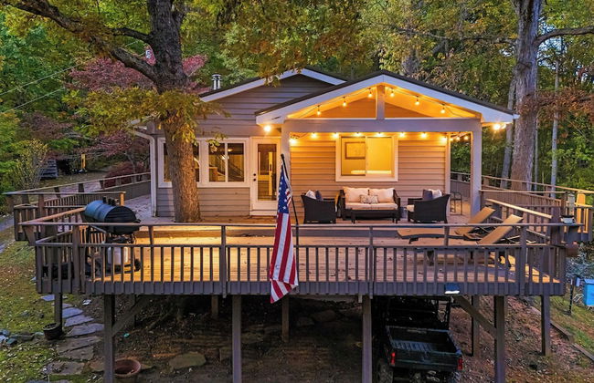 Cabin in the Sky by Avantstay Deck w/ Views - Photo 56